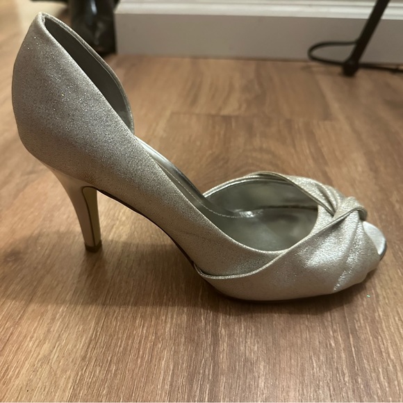 Silver sparkly Open Toe heels formal sparkles - Picture 3 of 9